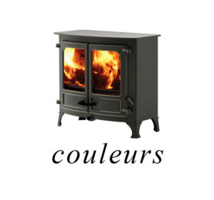 poêle à bois Island 3 sur pieds bas de couleur noir de la marque Charnwood